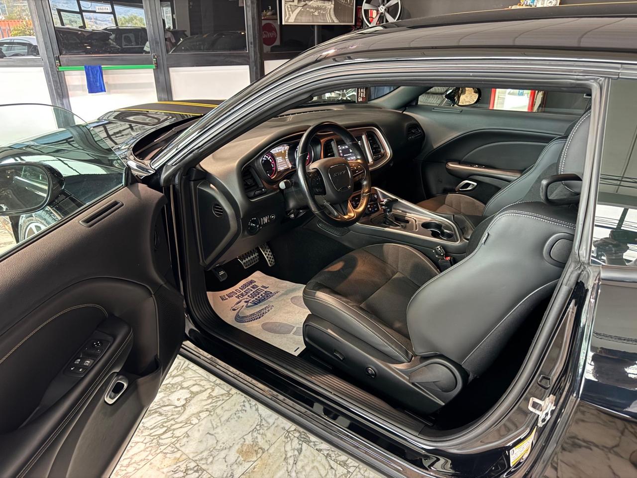 DODGE CHALLENGER R/T 5.7 V8 HEMI AUTOMATICA