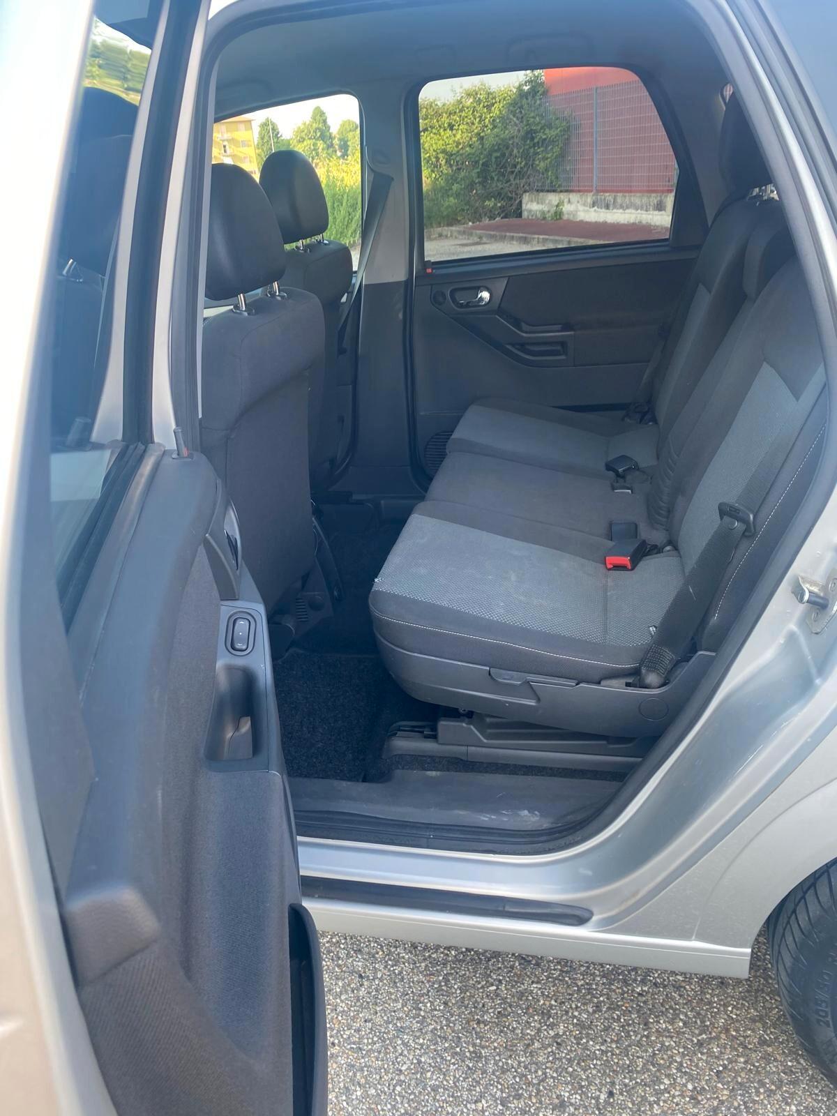 Opel Meriva 1.6 16V Cosmo ADATTA AI NEOPTATENTATI UNICO PROPRIETARIO