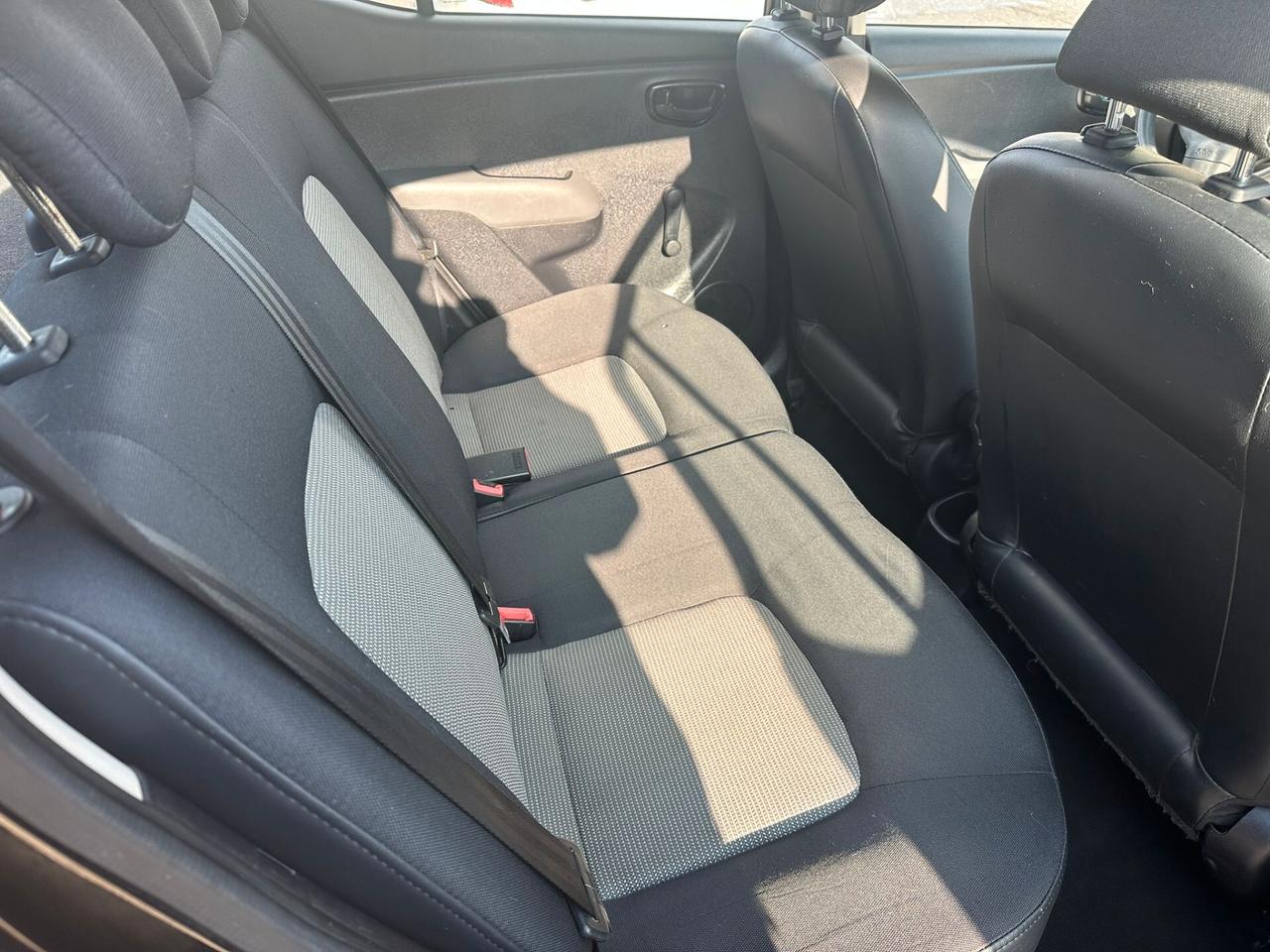 Hyundai i10 1.1 12V BlueDrive GPL Active