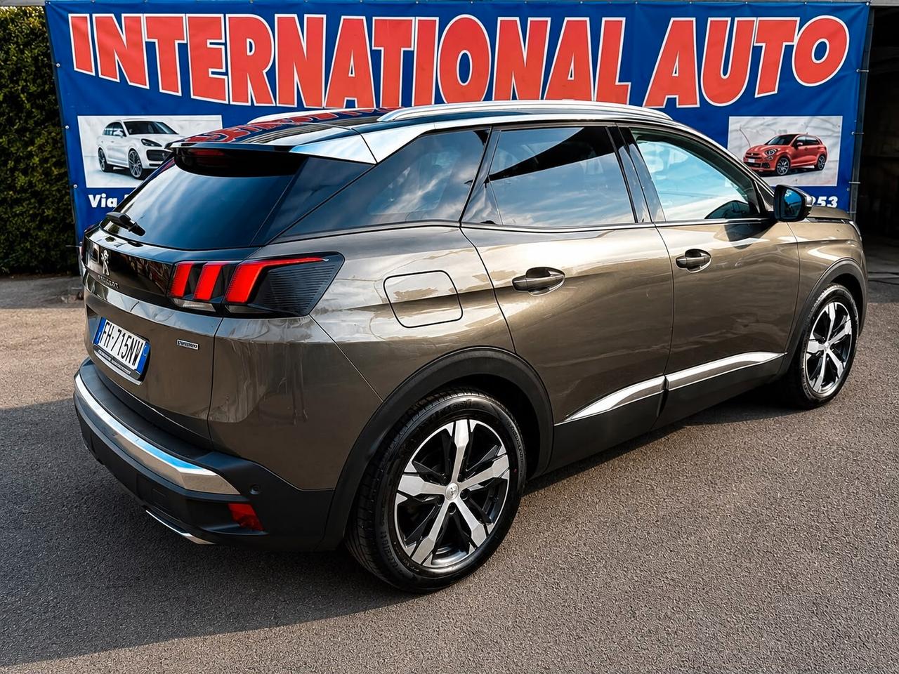 Peugeot 3008 1.2 BENZINA