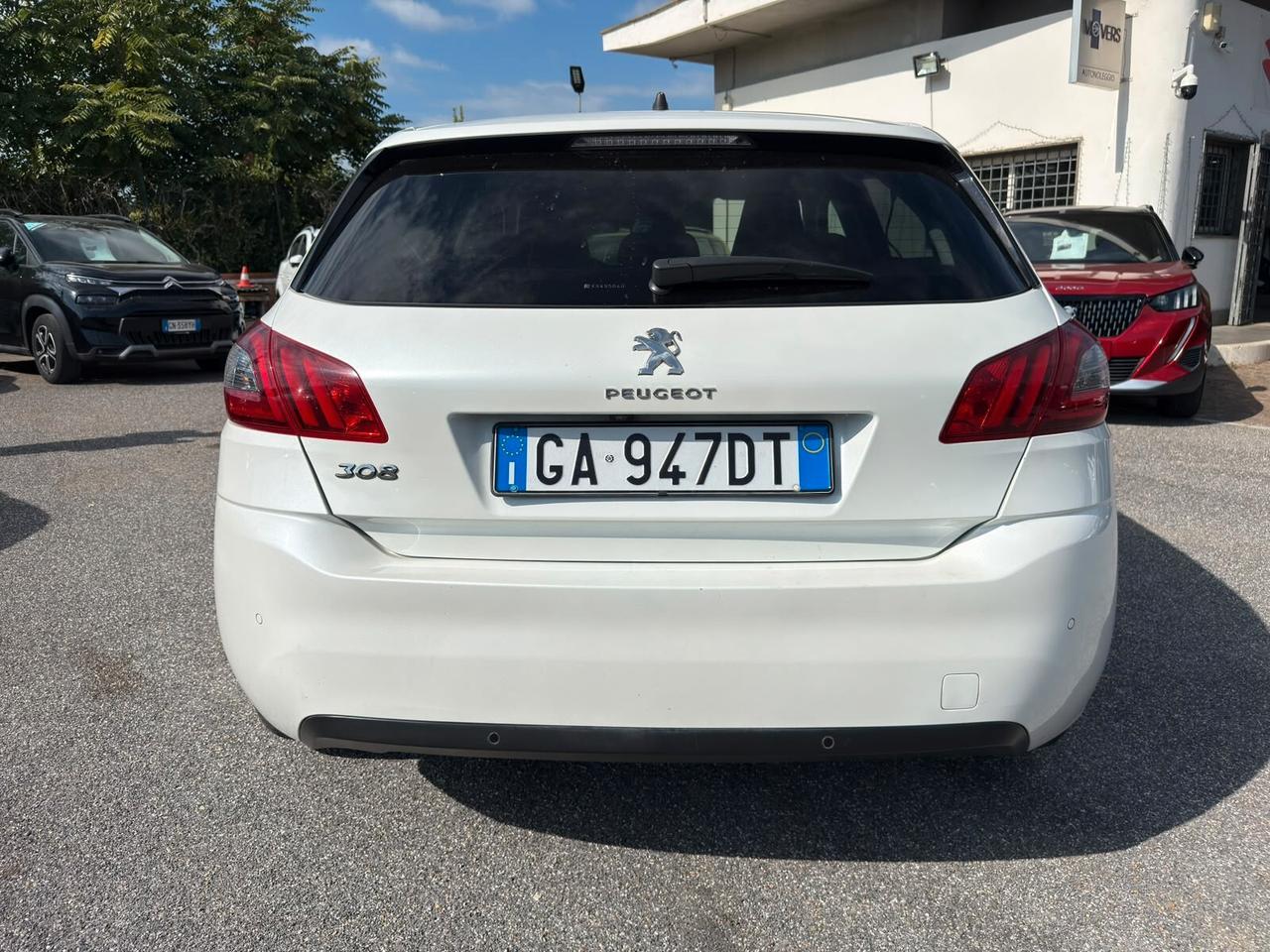 Peugeot 308 BlueHDi 130 S&S EAT6 Allure