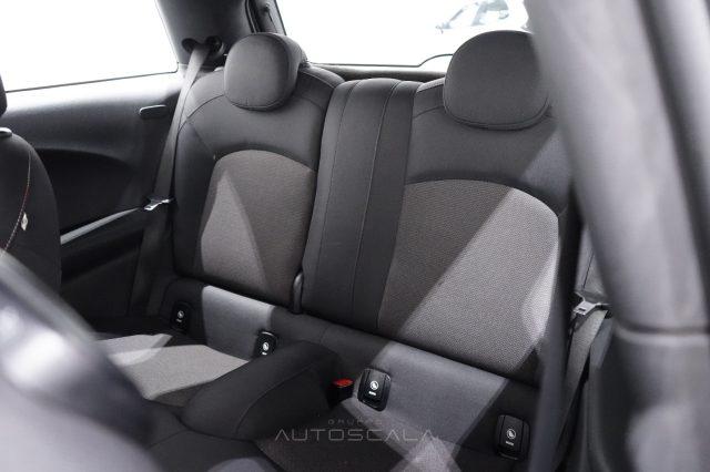 MINI Cooper 1.5 136cv