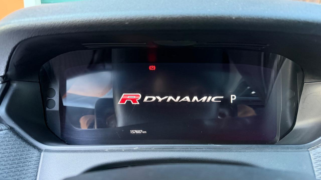 Land Rover Range Velar 2.0D I4 240 CV R-Dynamic HSE