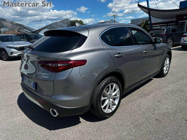 ALFA ROMEO Stelvio Stelvio 2017 2.2 t Executive Q4 210cv auto FM599ZJ
