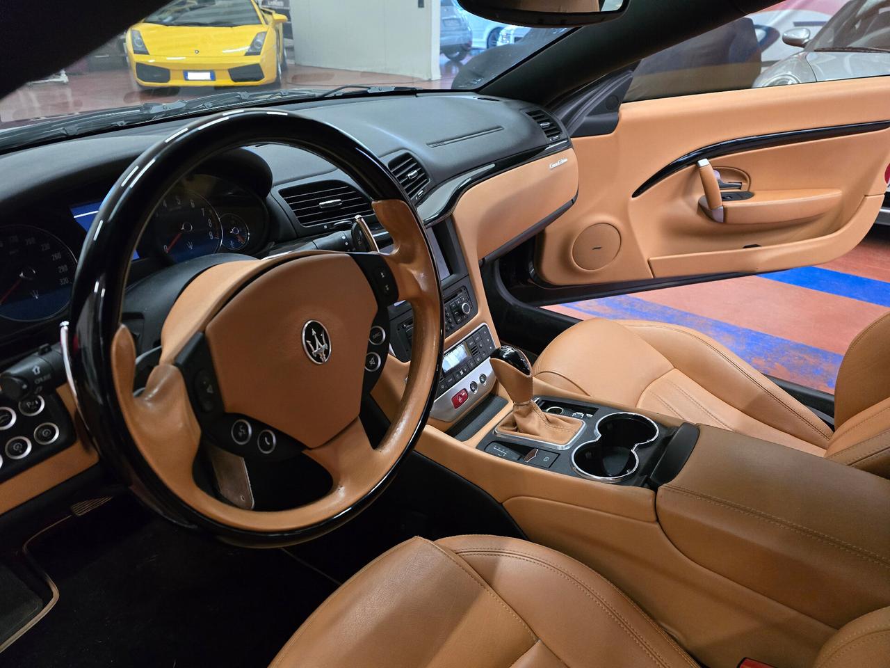 Maserati GranCabrio 4.7 V8 cambio automatico