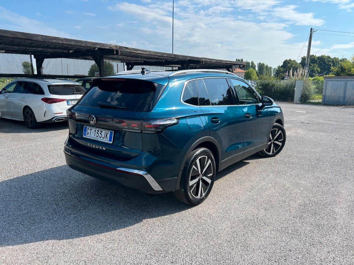 Volkswagen Tiguan 2.0 tdi Elegance 150cv dsg GAR. VW 05/2028 - Tetto Apribile