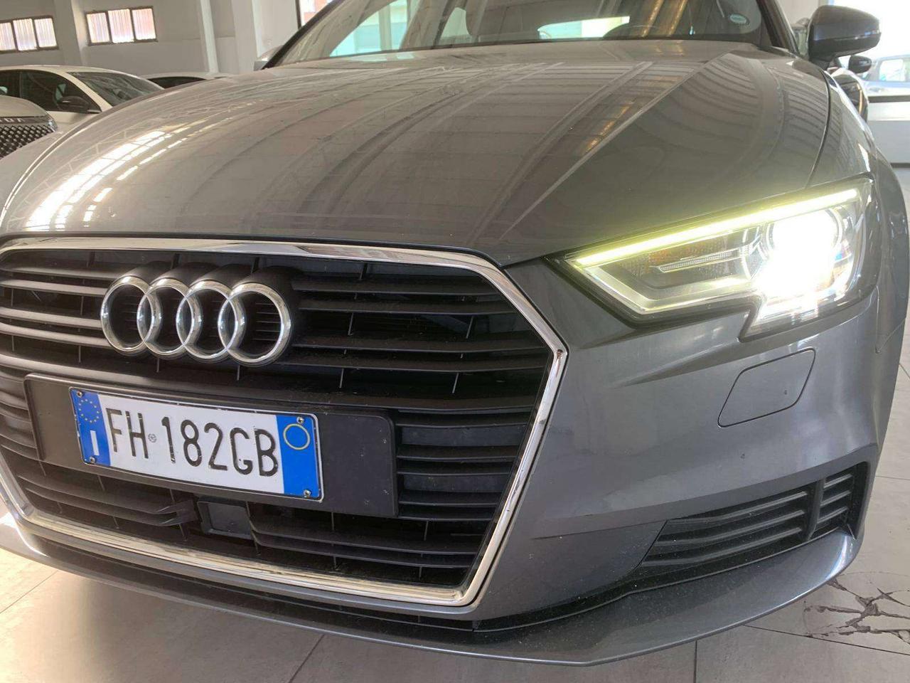 Audi A3 A3 III 2016 Sportback Sportback 1.6 tdi Business 110cv s-tronic