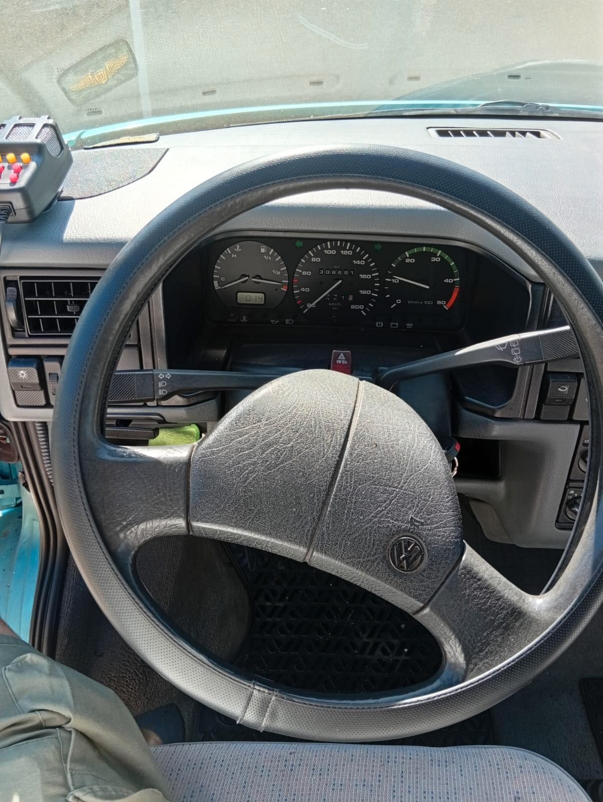 Volkswagen Transporter 1.9 TD cat Caravelle