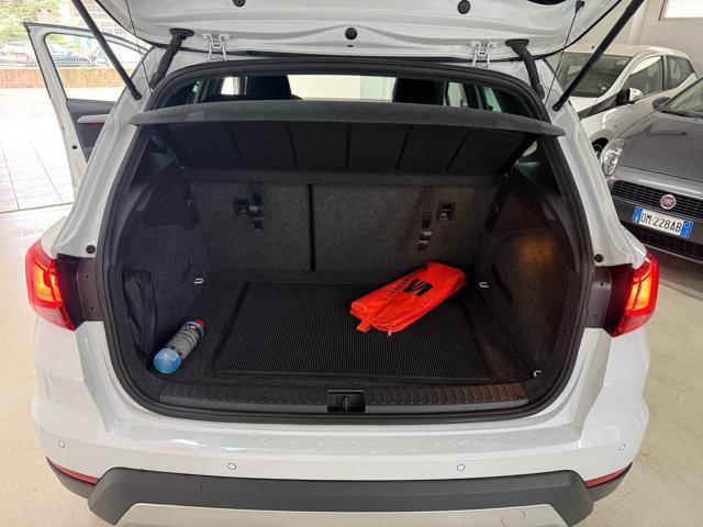 SEAT Arona 1.0 TGI FR