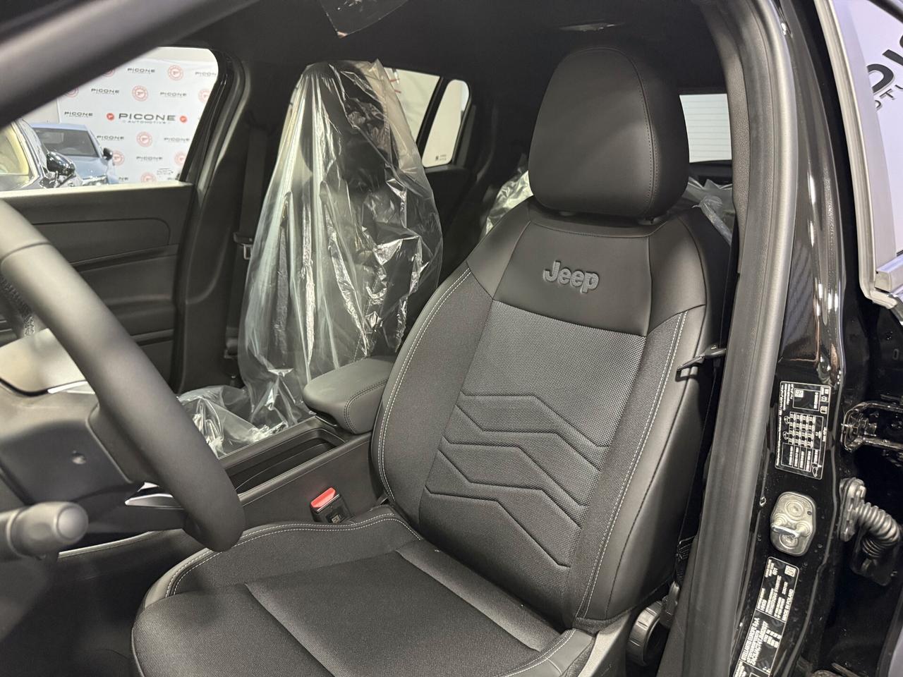 Jeep Avenger 1.2 Turbo 110 CV MHEV BLACK EDITION