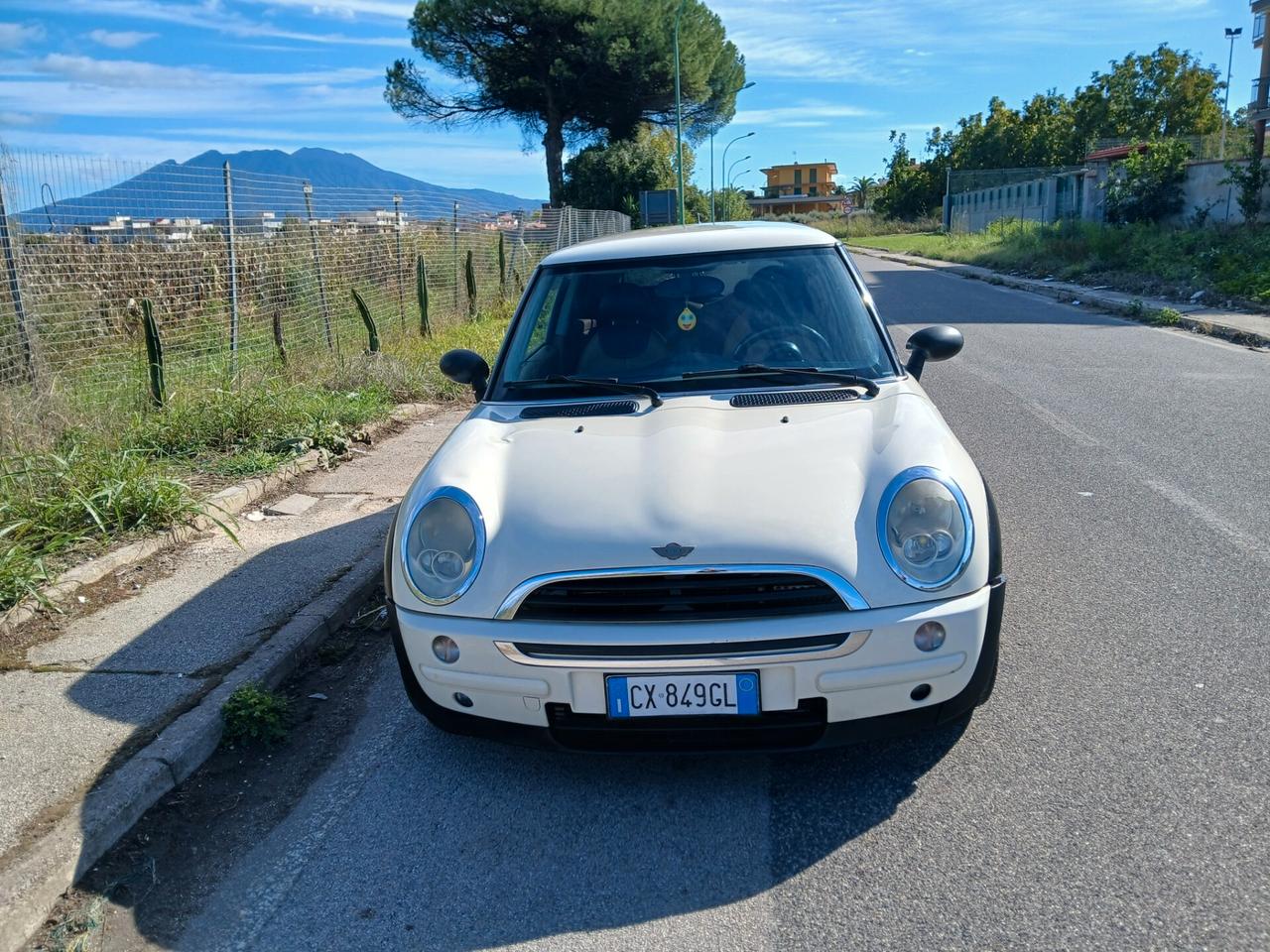 Mini 1.4 tdi One D anno 2006