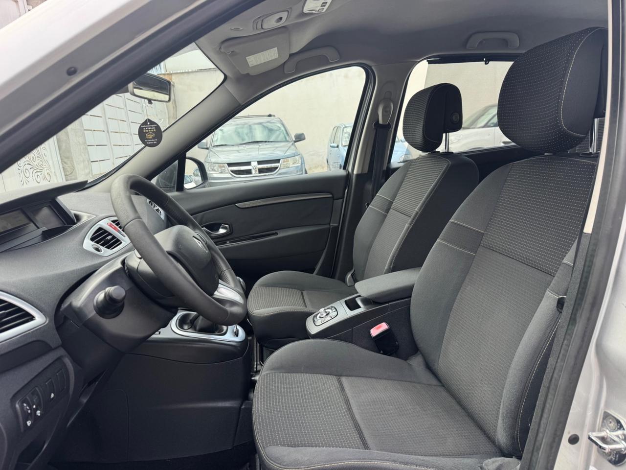 Renault Scenic X-Mod 1.5 DIESEL 110CV 2010