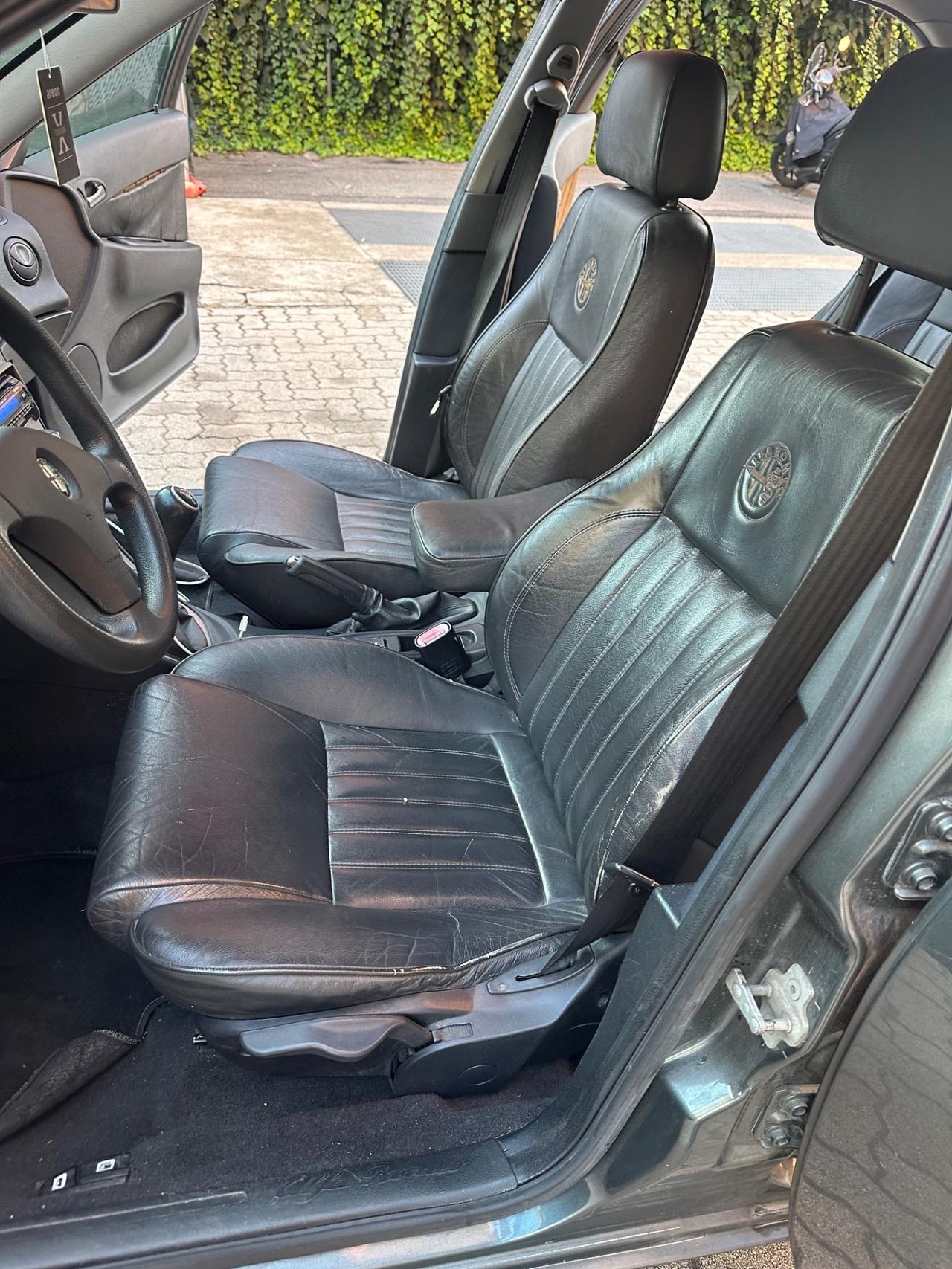 Alfa Romeo 156 1.6i 16V Twin Spark cat Progression
