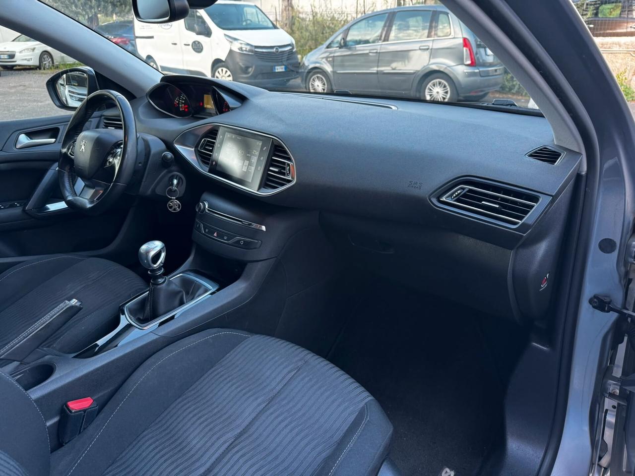 Peugeot 308 1.6 e-HDi 115 CV Stop&Start Active