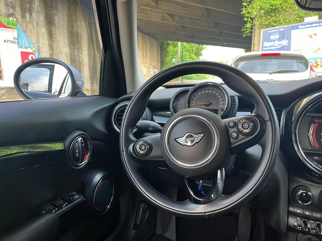 Mini COOPER 1.5 D 116CV Hype 5 porte