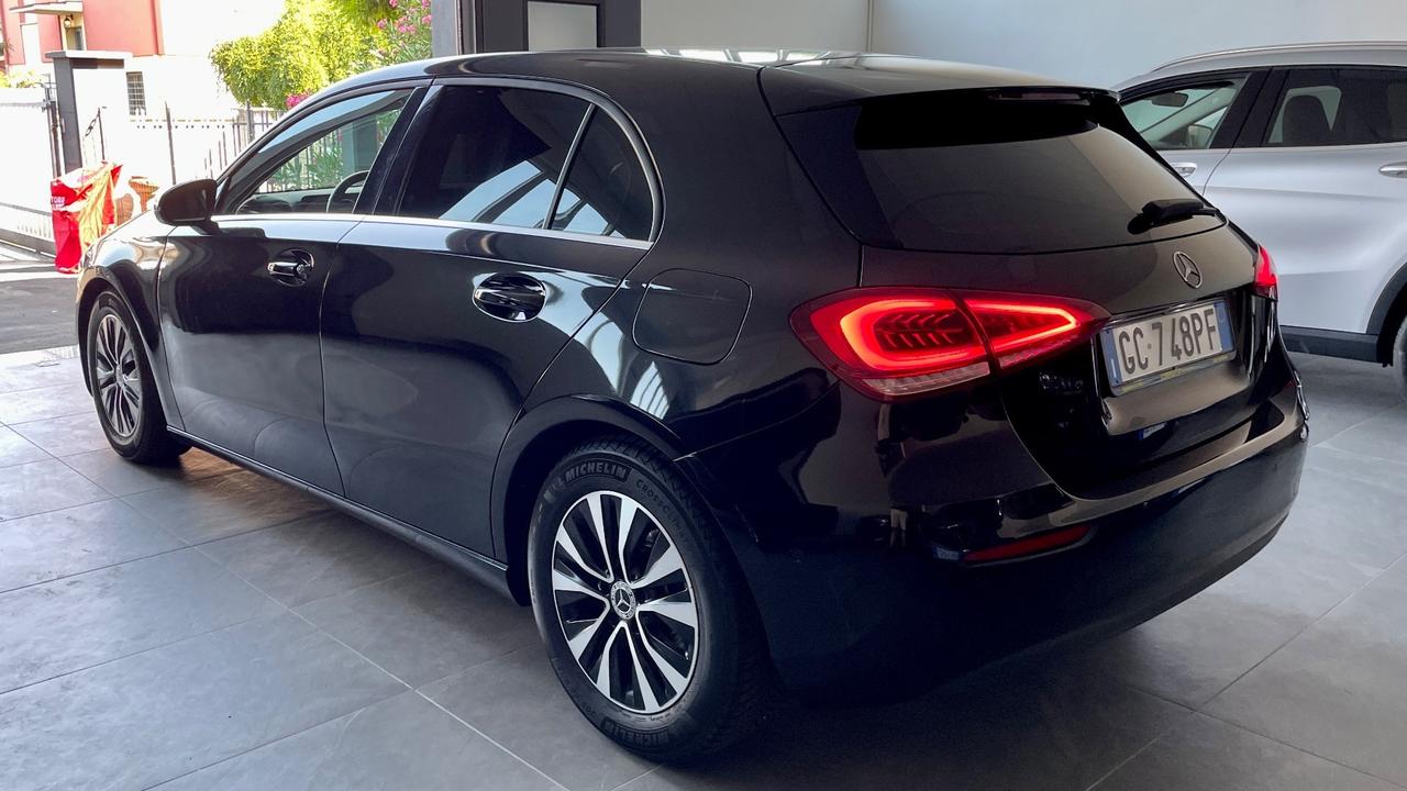 MERCEDES-BENZ CLASSE A180 2.0 PREMIUM 116 CV - FULL LED, VIRTUAL COCKPIT, NEOPATENTATI