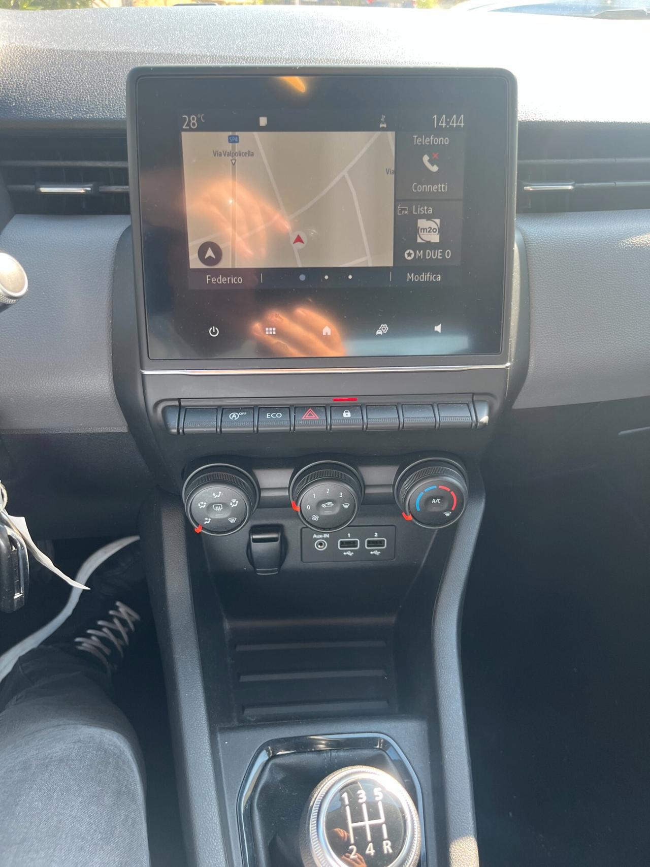 Renault Clio TCe 100 CV 5 p Edition O.**km 79584**