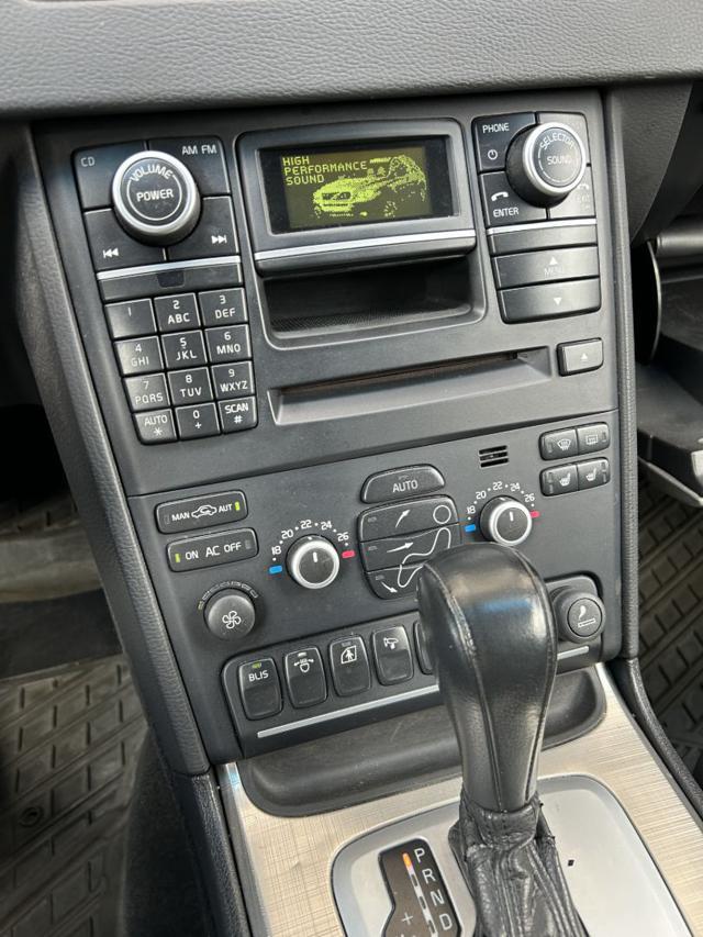 VOLVO XC90 D5 AWD Geartronic Summum