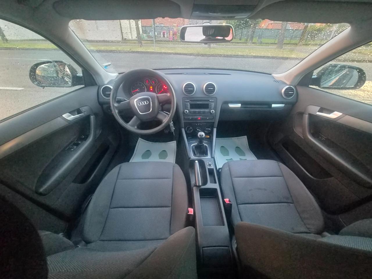 Audi A3 SPB 1.6 Benzina neopatentati E5