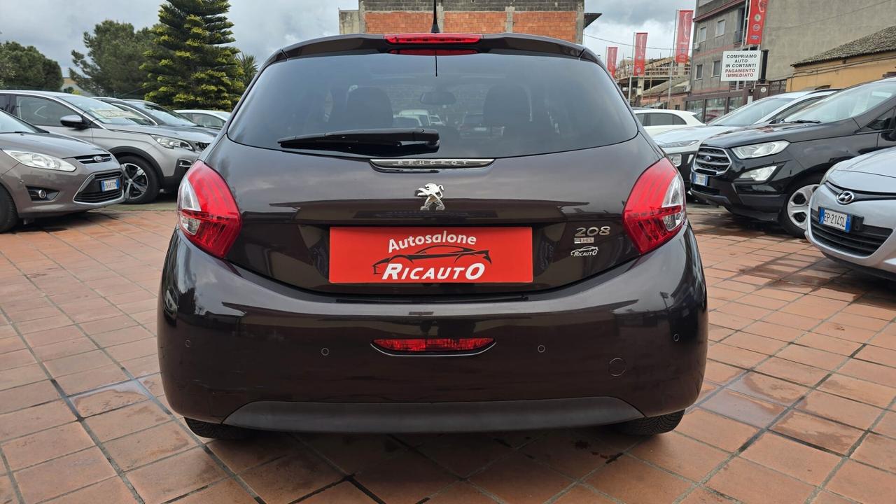 Peugeot 208 1.6 e-HDi 92 CV Stop&Start 5 porte Allure