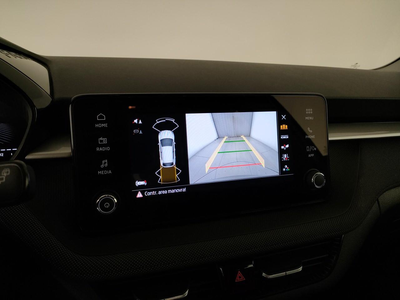 SKODA Fabia IV 2022 - Fabia 1.0 mpi Young Edition 80cv