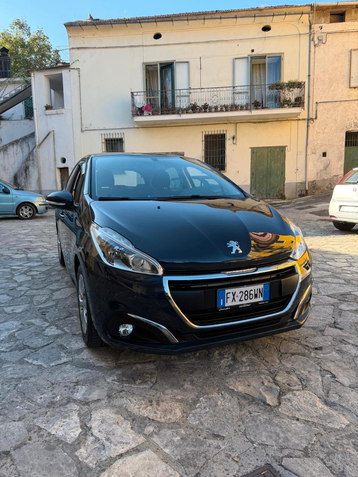 Peugeot 208 5 porte Active solo 50 Mila km