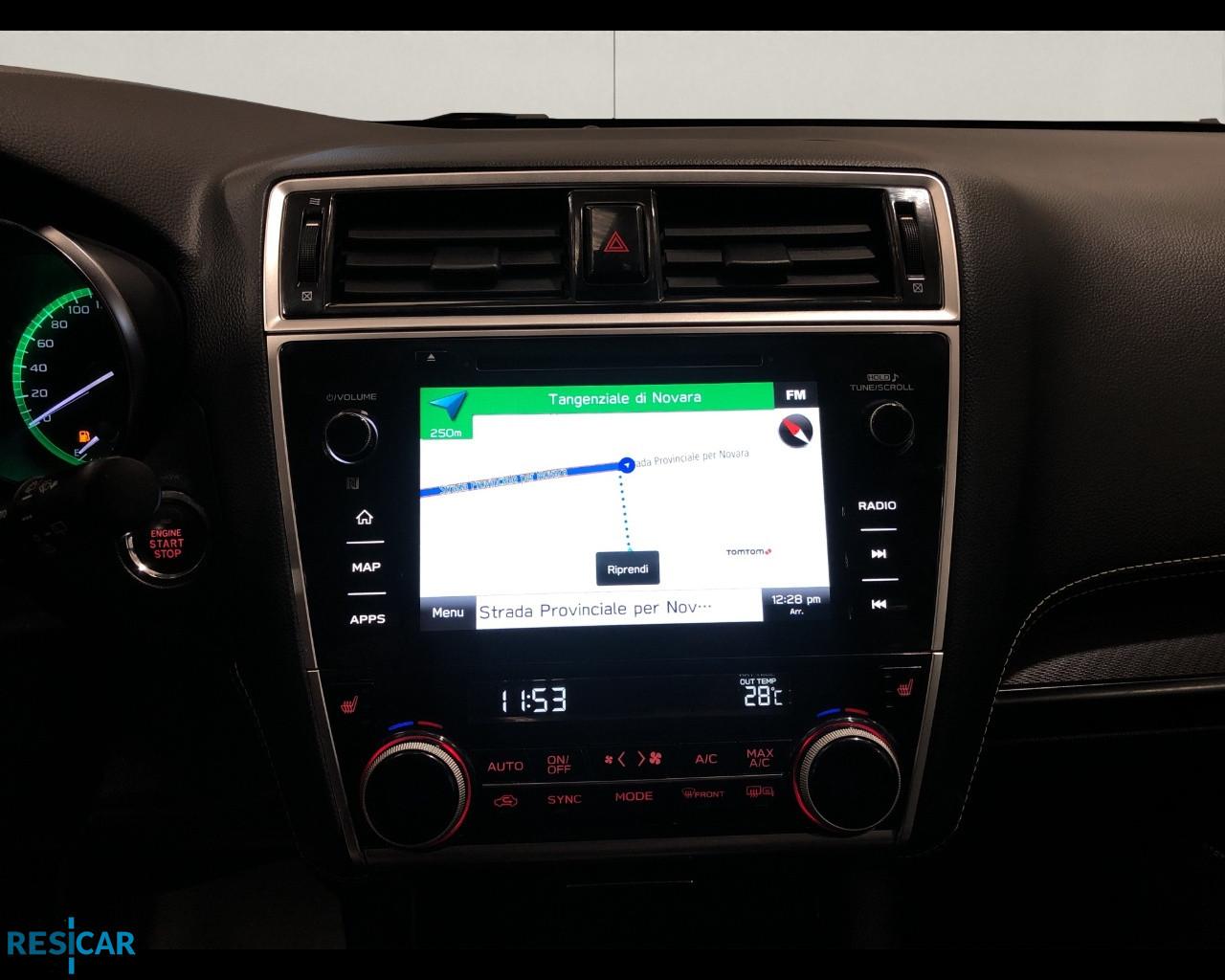 SUBARU Outback 2.5i Free lineartronic