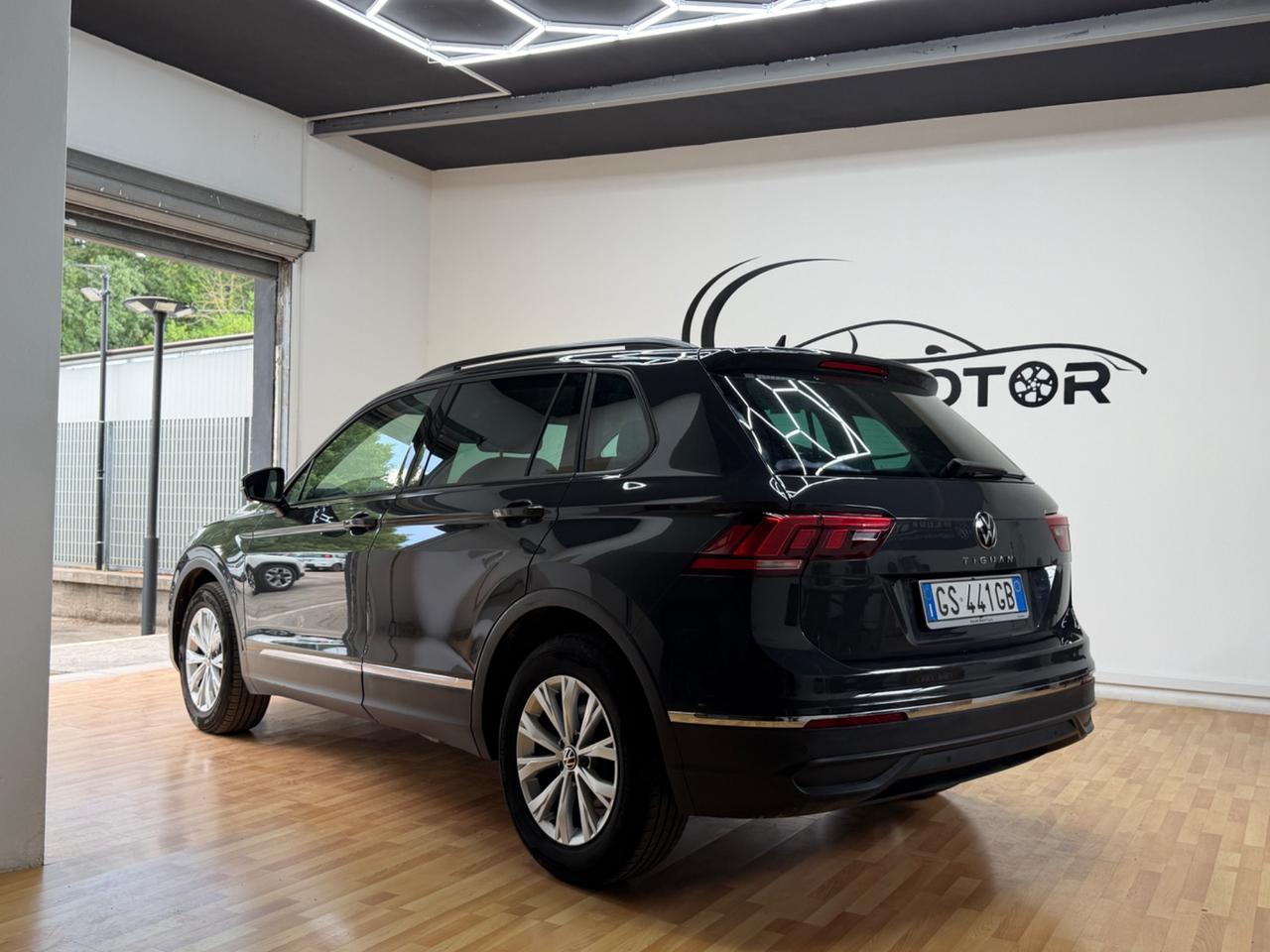 Volkswagen Tiguan 2.0 TDI 150 CV SCR DSG R-Line
