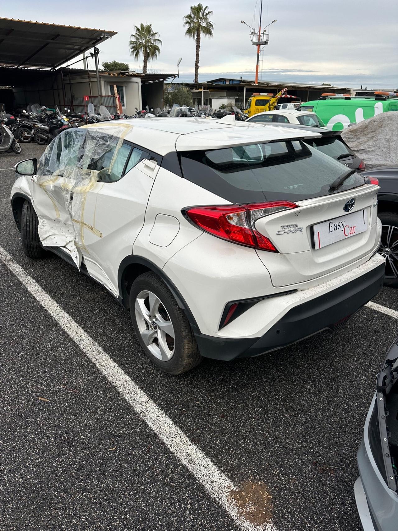 Toyota C-HR 1.8 Hybrid E-CVT INCIDENTATA