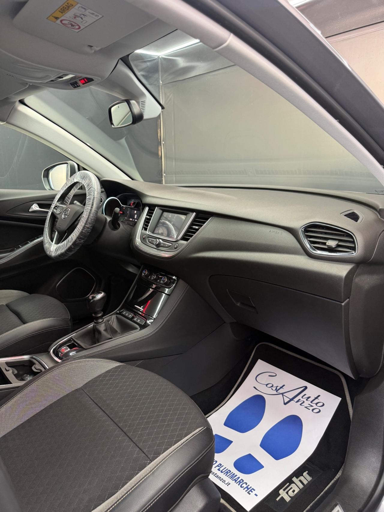 Opel Grandland X 1.6 Diesel 120 cv LAUNCH EDITION