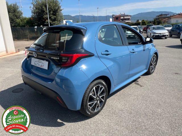 TOYOTA Yaris 1.5 Hybrid 5 porte Lounge - PER NEOPATENTATO -