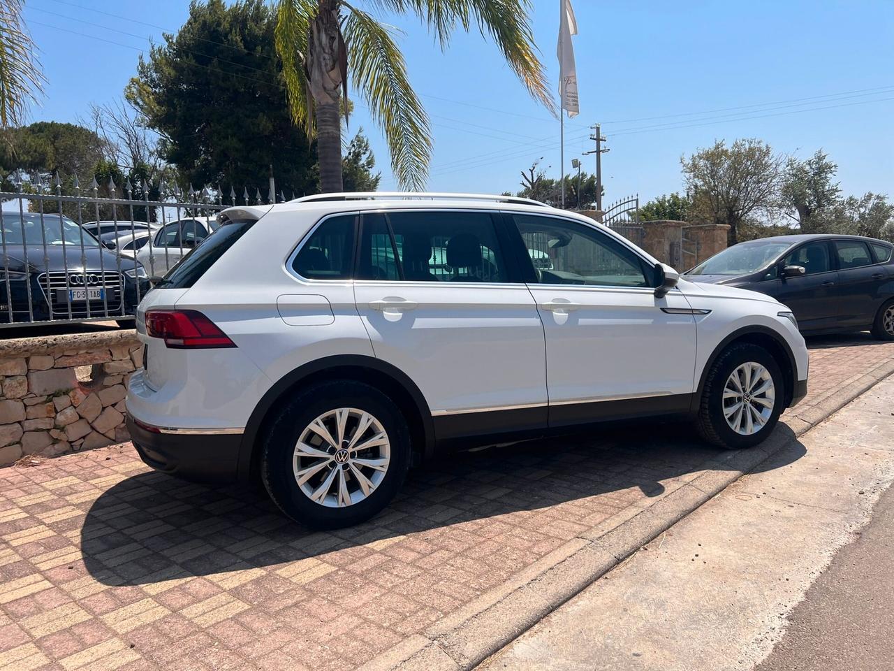 Volkswagen Tiguan 2.0 TDI 150 CV SCR DSG Life