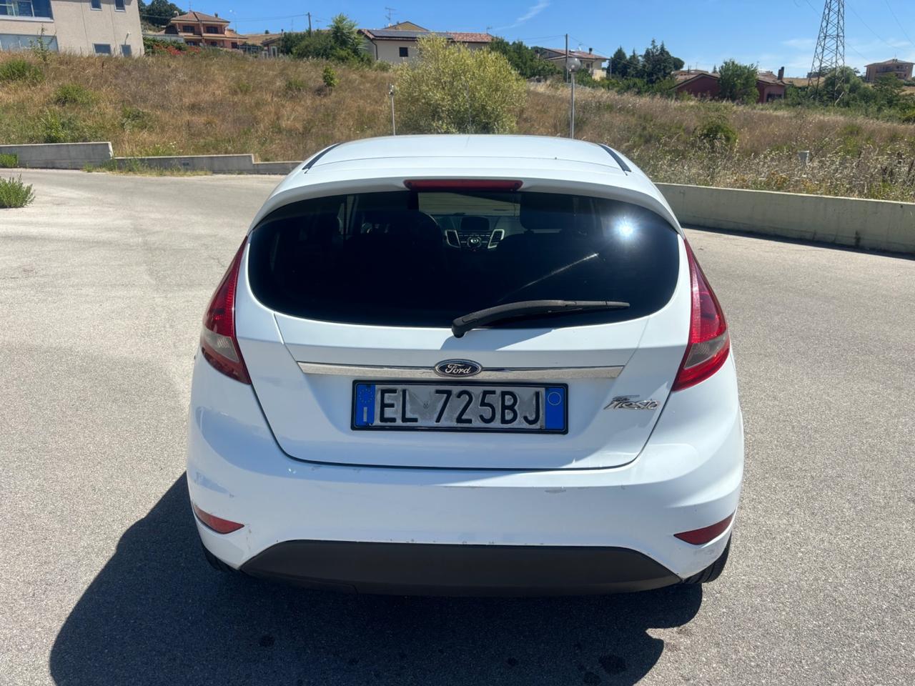 Ford Fiesta 1.4 TDCi 5p. Titanium