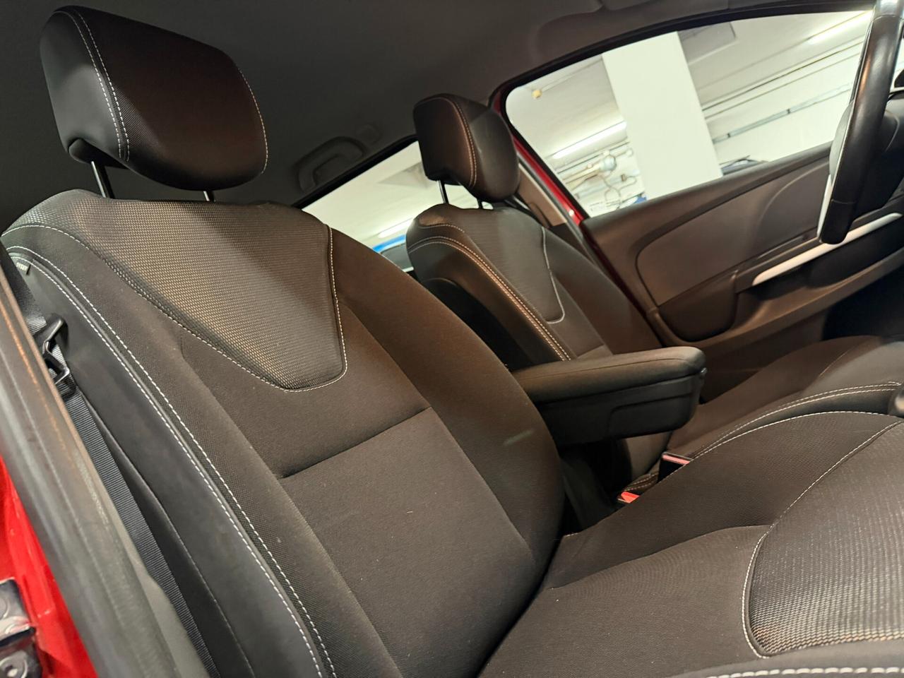 Renault Clio Sporter dCi 8V 90CV EDC Start&Stop Energy Zen