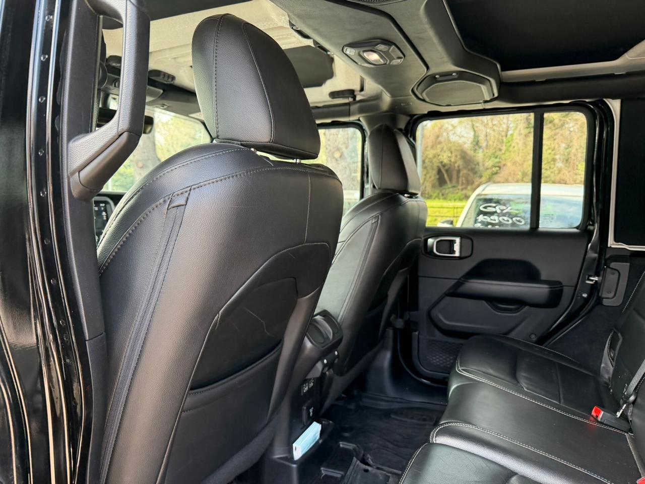 Jeep Wrangler Unlimited 2.2 Mjt II Sahara