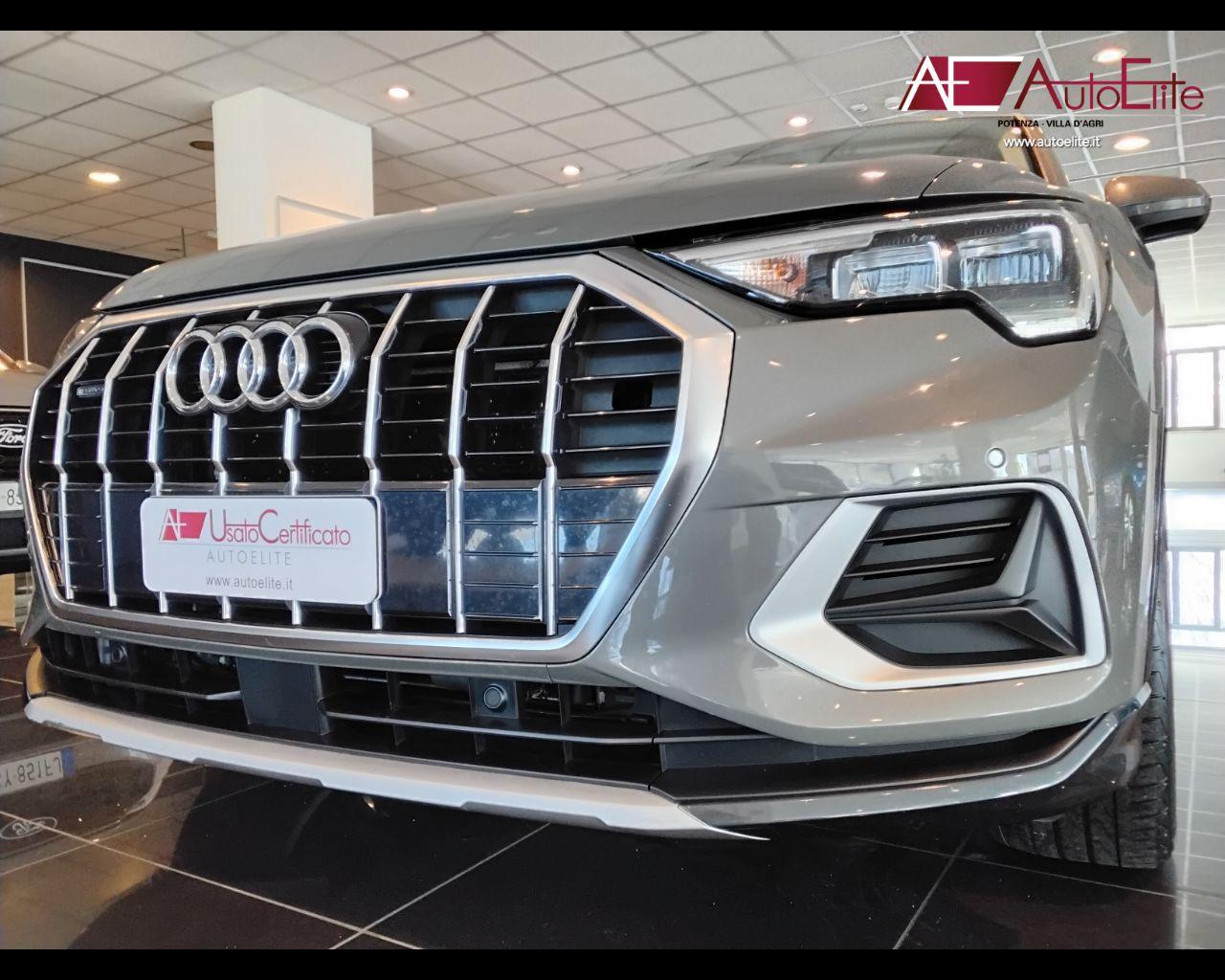 AUDI Q3 35 TDI quattro Business Advanced