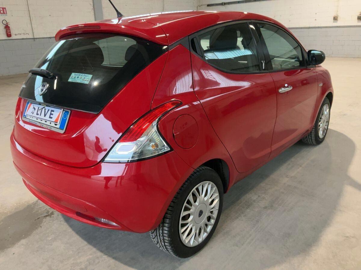 AUTO IN ARRIVO Lancia Ypsilon 1.2 69 CV 5 porte Silver