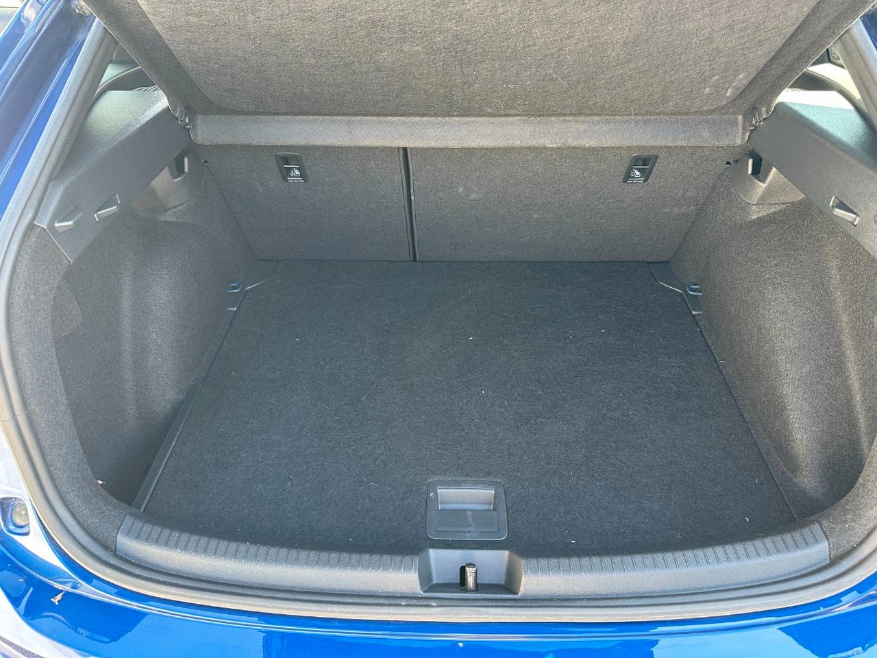 Volkswagen Taigo 1.0 tsi R-Line 115cv