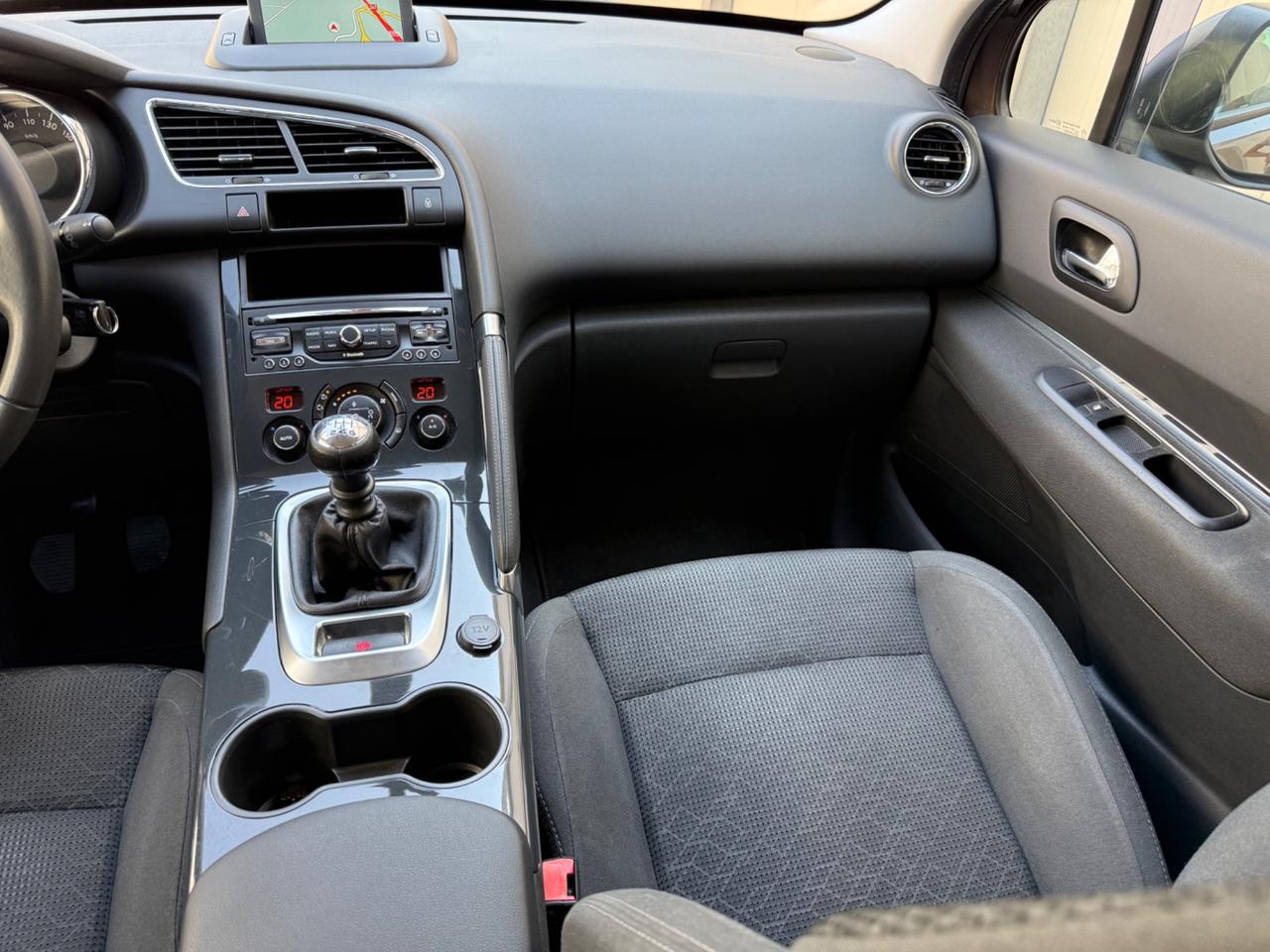 Peugeot 3008 1.6 HDi 115CV Active