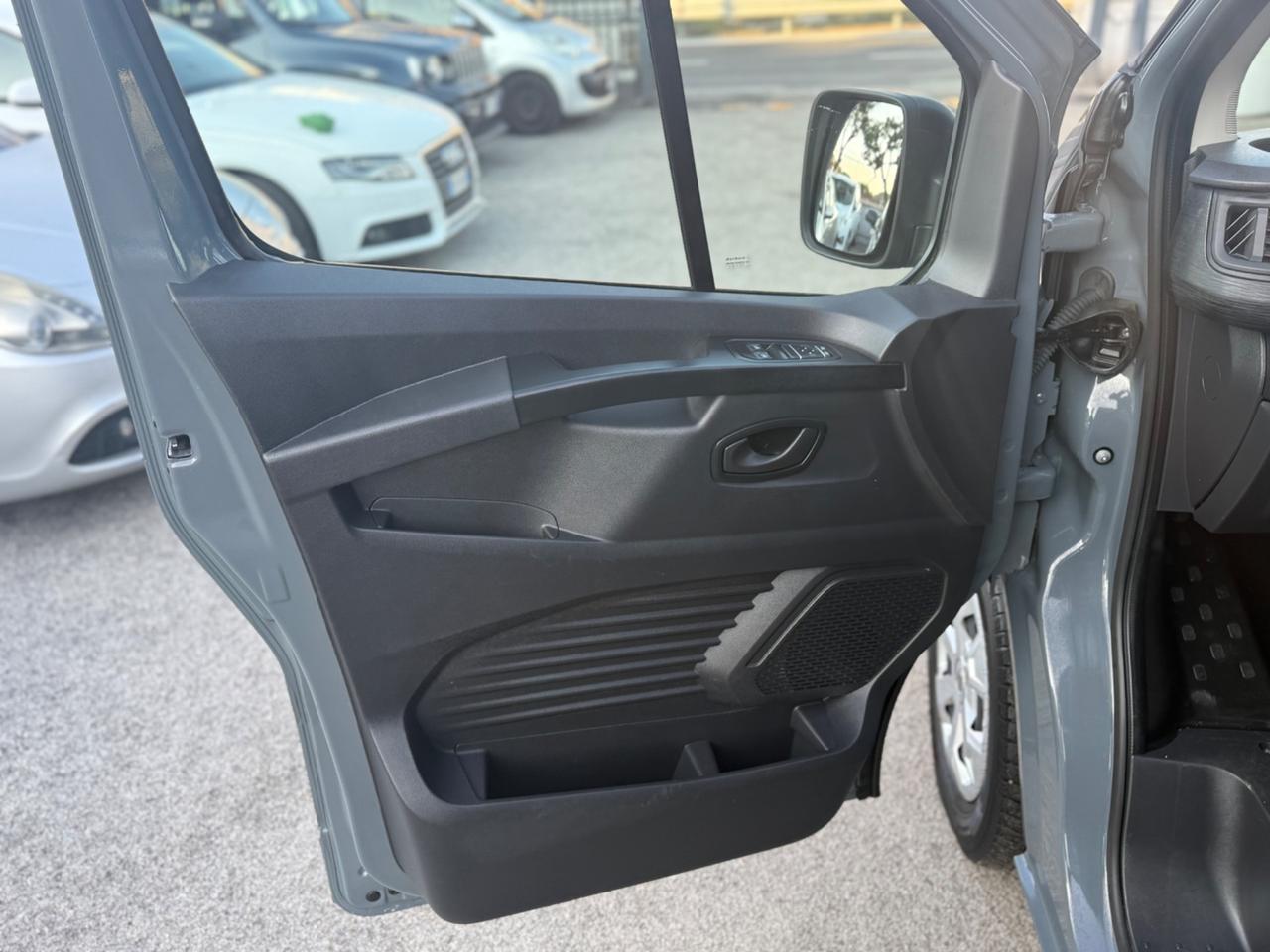 Renault Trafic BluedCi 150CV PL-TN 9 posti Pulmino