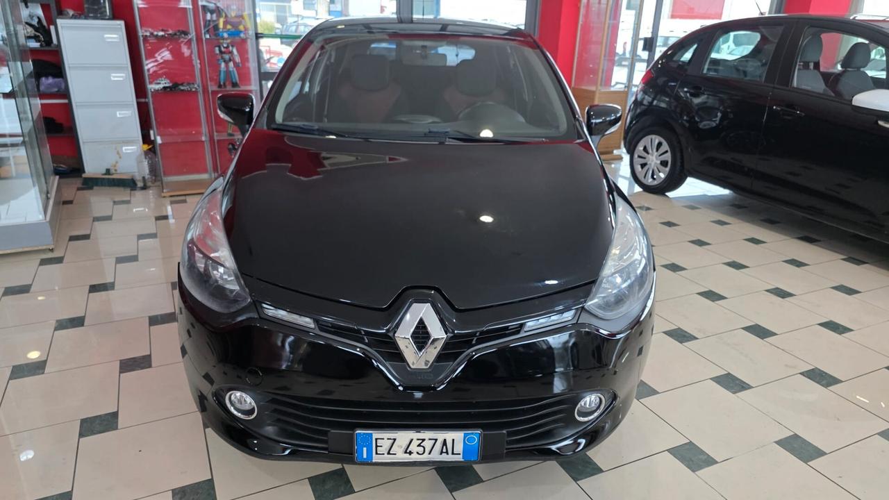 Renault Clio 1.2 75CV GPL 5 porte Costume National