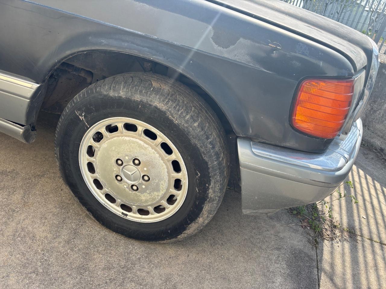 Mercedes-benz S 560 560 SEL