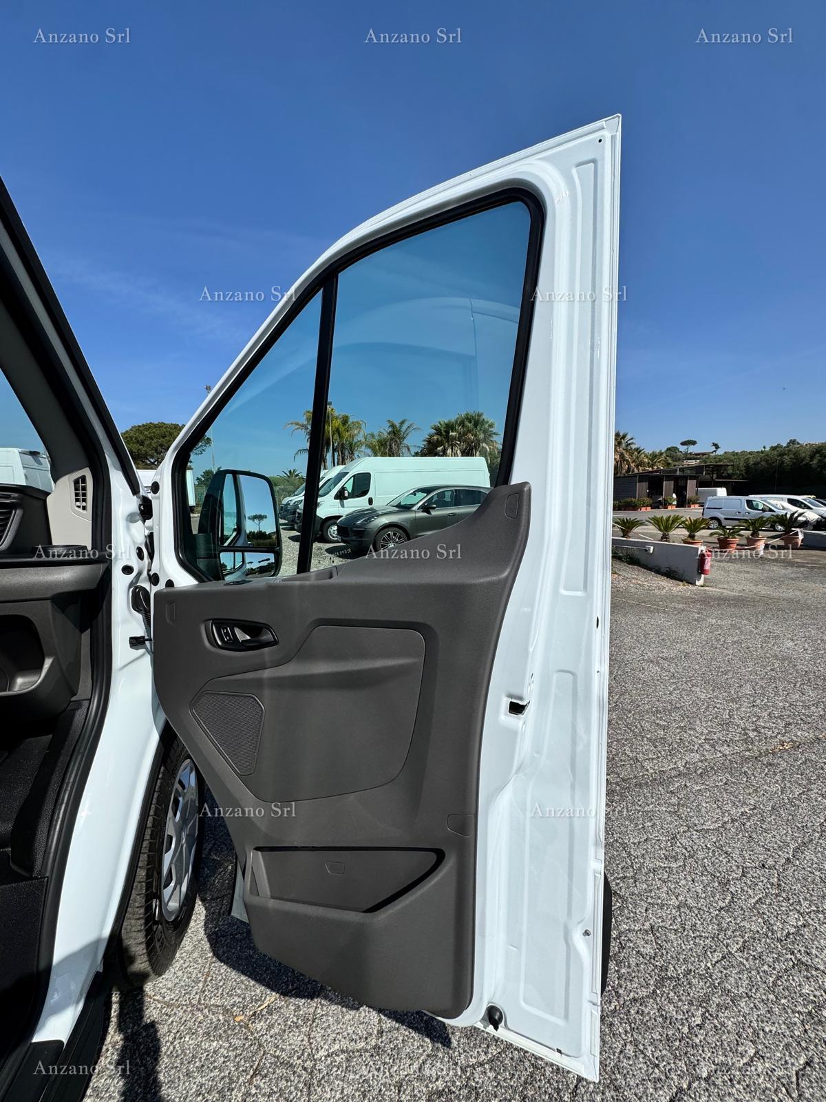 FORD Transit 330 2.0 tdci MHEV 130cv trend L3H2 E6.2