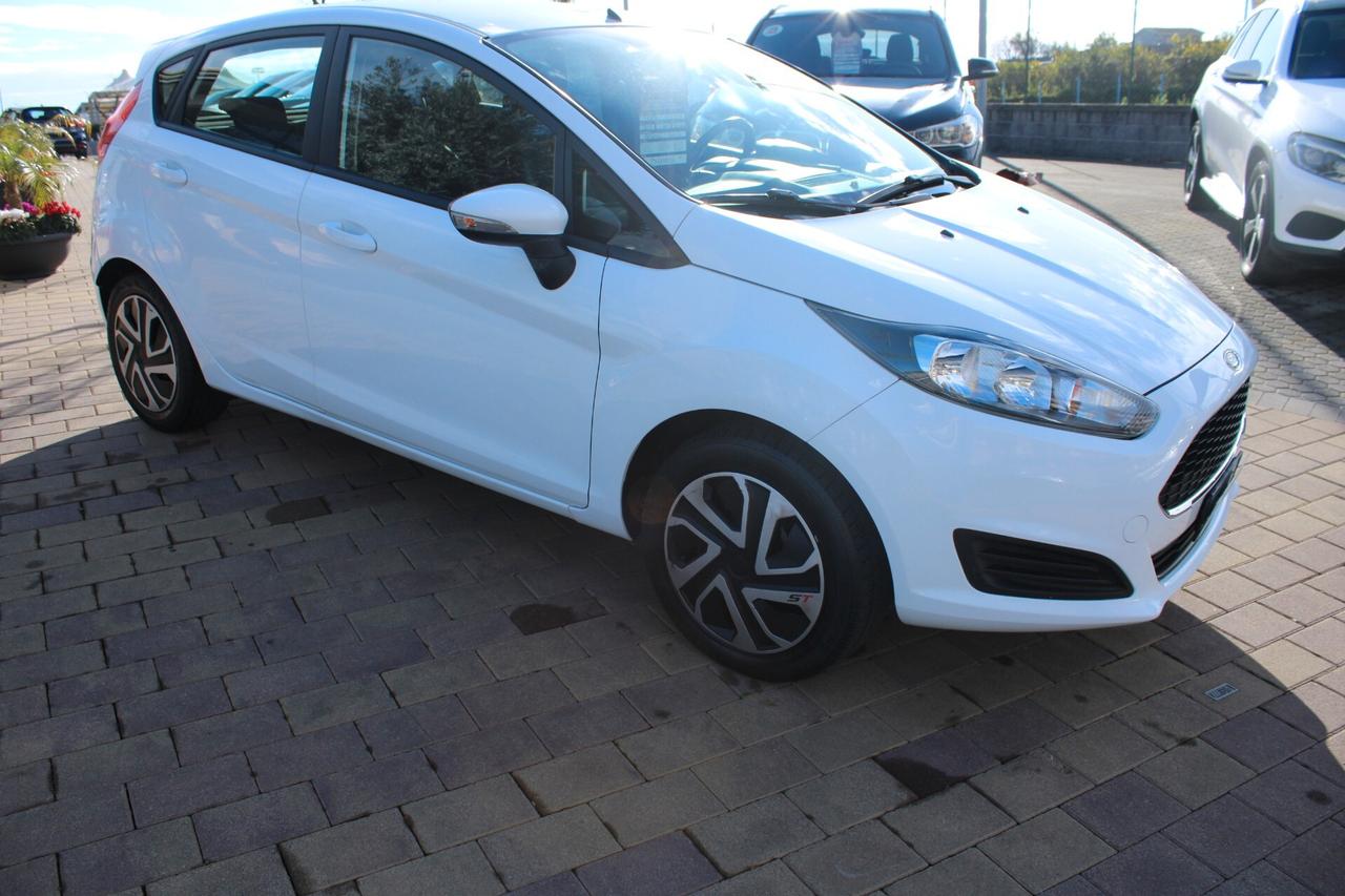 Ford Fiesta 1.2 60CV 5 porte Business