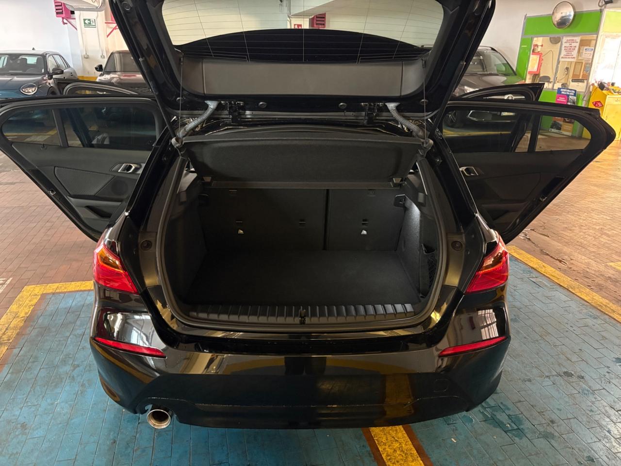 Bmw 116 116i 5p. Advantage Neopatentati...!!!!!