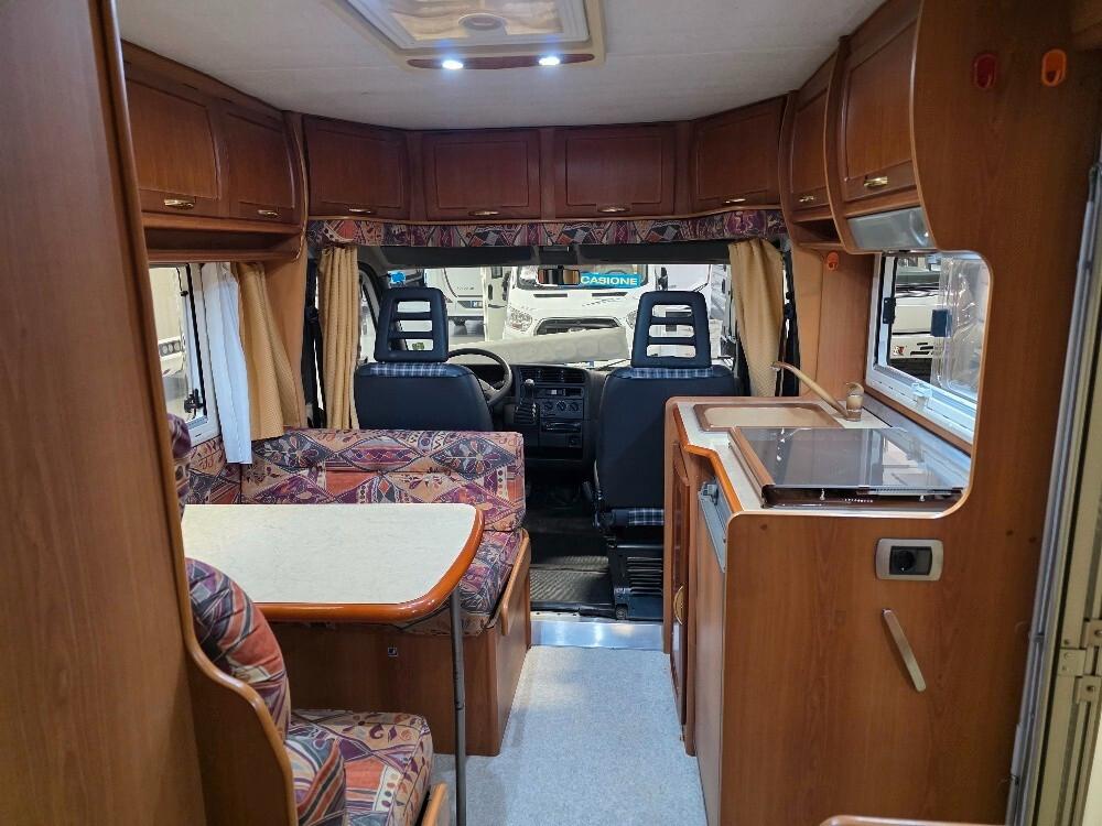CAMPER ELNAGH SLEEK 595