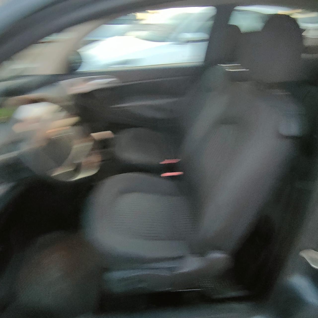 Lancia Ypsilon 1.3 MJT 75 CV Platino