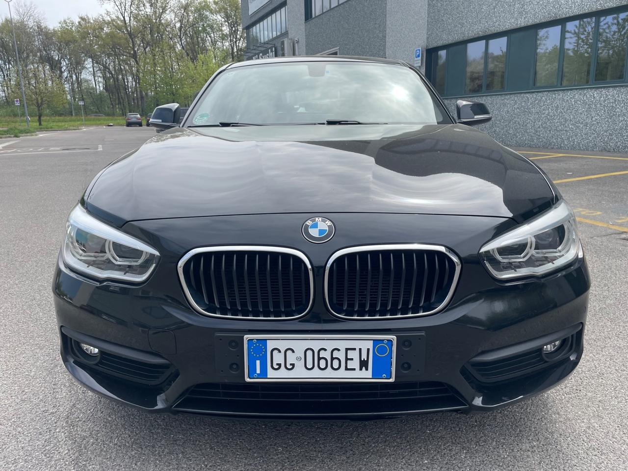 Bmw 116 116d 5p.*Neopatentati*Navi*Cerchi*