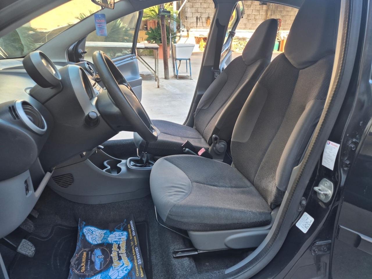 Peugeot 107 1.4 HDi 5p. Pronta consegna