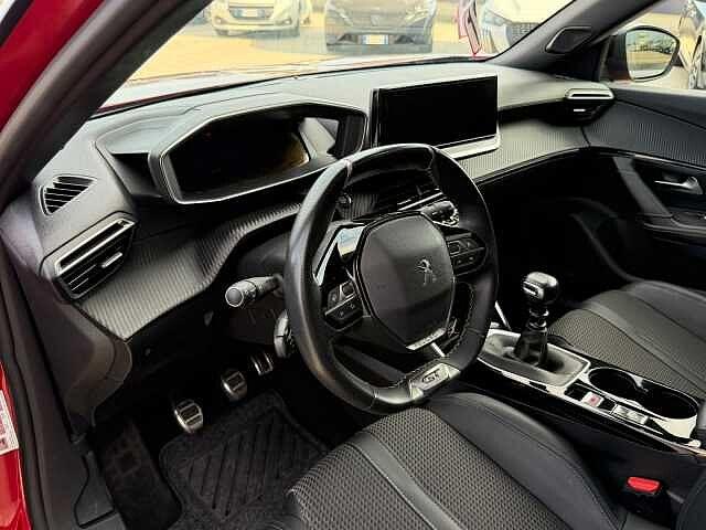 Peugeot 2008 BlueHDi 110 S&S GT